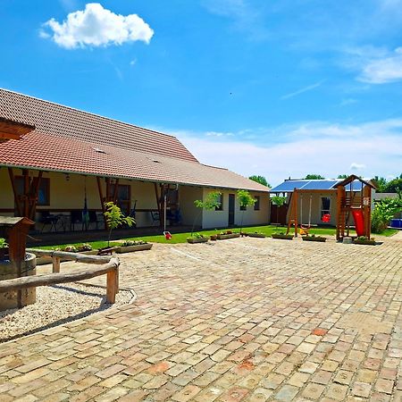 Apartmán Szelcsengo Wellness Vendeghaz Makó Exteriér fotografie